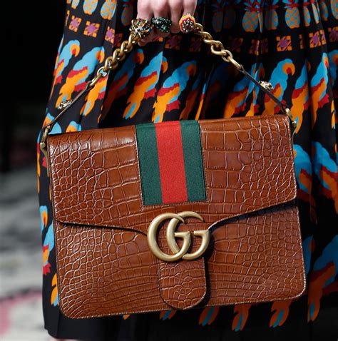 gucci luxury handbags.